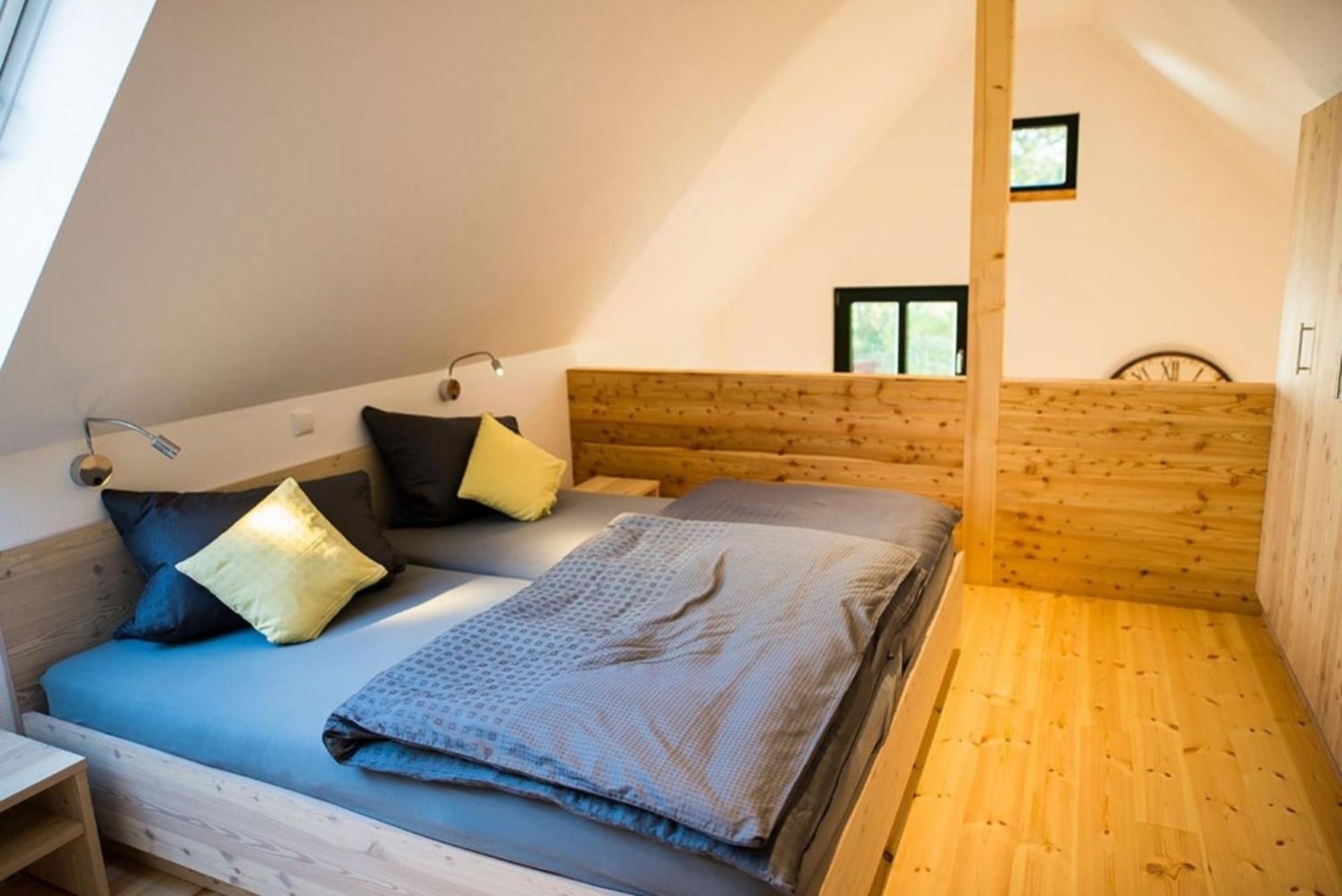 Ferienwohnung 2 Хойерсверда Екстериор снимка